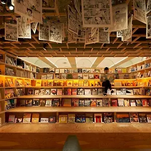Vandrerhjem Book And Bed Shinjuku, Tokyo